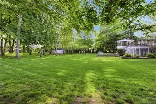 77 N Woods Rd, Calverton, NY 11933 - Photo 27