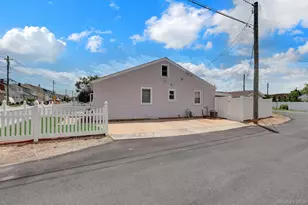 3104 Royal Ave, Oceanside, NY 11572 - Photo 17