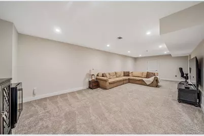 51 Farm Acre Circle, Mount Sinai, NY 11766 - Photo 29
