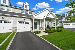 51 Farm Acre Cir, Mount Sinai, NY 11766 - Photo 3