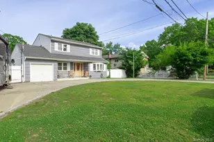 299 Mt Vernon Ave, Medford, NY 11763 - Photo 25