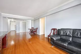 65-35 108th St, Forest Hills, NY 11375 - Photo 9