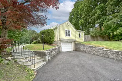 910 Linda Avenue, Thornwood, NY 10594 - Photo 3