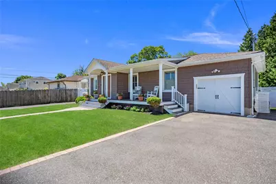 190 Sexton Road, West Babylon, NY 11704 - Photo 3
