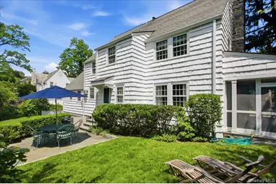 531 Weaver Street, Larchmont, NY 10538 - Photo 27