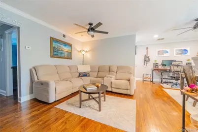 231 Artist Lake Drive, Middle Island, NY 11953 - Photo 9