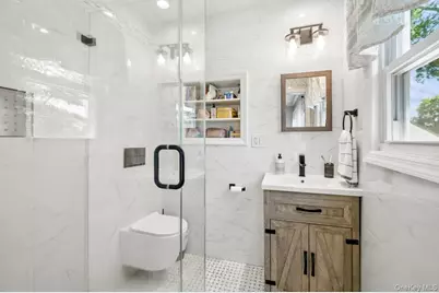 3 Carolyn Place, Bronxville, NY 10708 - Photo 17