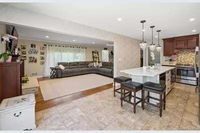 3 Carolyn Place, Bronxville, NY 10708 - Photo 9