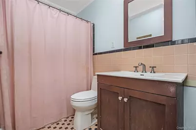 4606 247 Street, Douglaston, NY 11362 - Photo 13