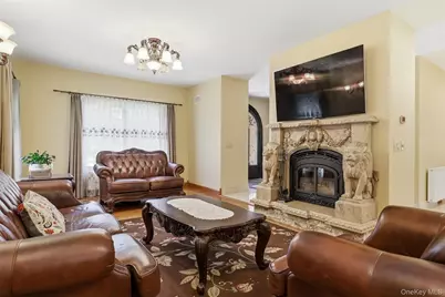 225 Old Willets Path, Smithtown, NY 11787 - Photo 15