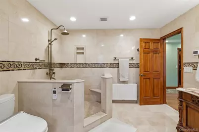 225 Old Willets Path, Smithtown, NY 11787 - Photo 19