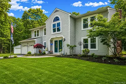 2 Barbara Anne Street, Manorville, NY 11949 - Photo 3