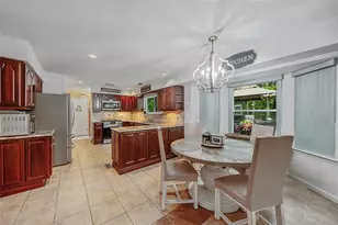 2 Barbara Anne St, Manorville, NY 11949 - Photo 7