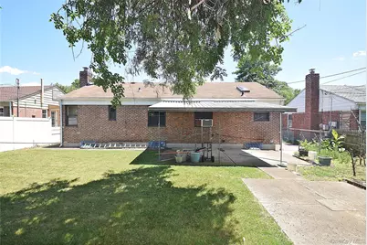 792 Bauer Street, Elmont, NY 11003 - Photo 27