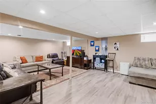 86 Claremont Ave, West Babylon, NY 11704 - Photo 19