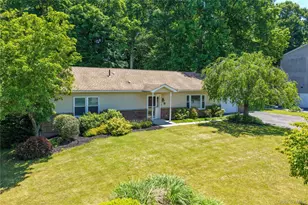 21 Maine Dr, Newburgh, NY 12550 - Photo 3