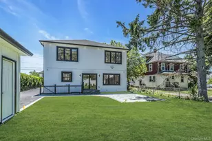 118 W Cherry St, Hicksville, NY 11801 - Photo 39