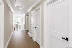 118 W Cherry St, Hicksville, NY 11801 - Photo 31