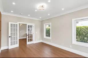 118 W Cherry St, Hicksville, NY 11801 - Photo 5