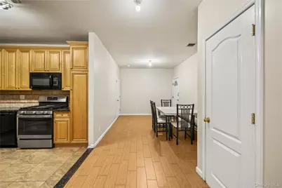 1206 Parkview Drive, Spring Valley, NY 10977 - Photo 7