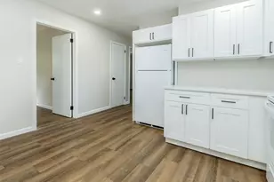 80 Maxwell Ave, Oyster Bay, NY 11771 - Photo 9