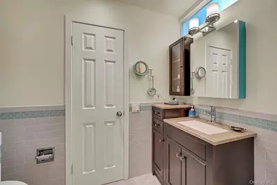 21 Top Of The Ridge #A7, Mamaroneck, NY 10543 - Photo 17