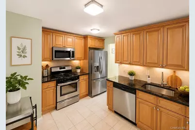 3 Sadore Lane #3G, Yonkers, NY 10710 - Photo 5