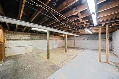129 Shaber Road, Patchogue, NY 11772 - Photo 23