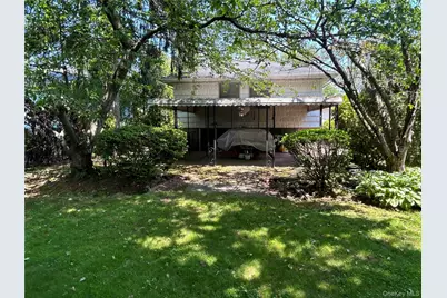79 Marcus Avenue, New Hyde Park, NY 11040 - Photo 5
