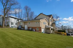 18 Wilsher Dr, Monsey, NY 10952 - Photo 33