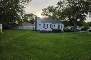 76 Hanrahan Ave, Farmingville, NY 11738 - Photo 37