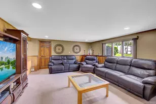 312 Eastlake Ave, Massapequa Park, NY 11762 - Photo 7