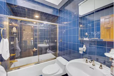 312 Eastlake Avenue, Massapequa Park, NY 11762 - Photo 13