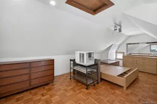26-26 169th St, Flushing, NY 11358 - Photo 19