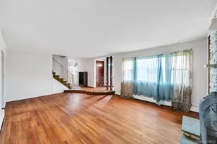 274 Johnson Ave, Sayville, NY 11782 - Photo 9