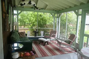306 6th St, Greenport, NY 11944 - Photo 17