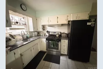45-11 156 Street, Flushing, NY 11355 - Photo 7