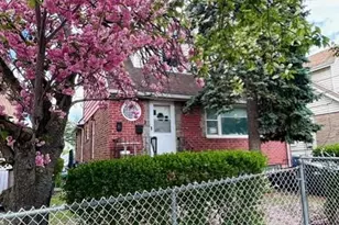 45-11 156th St, Flushing, NY 11355 - Photo 3