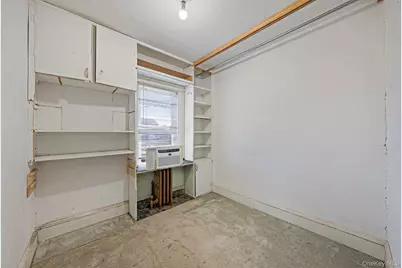 114 Elmwood Street, Valley Stream, NY 11581 - Photo 21