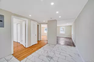 15 Farm Ln, Hicksville, NY 11801 - Photo 19