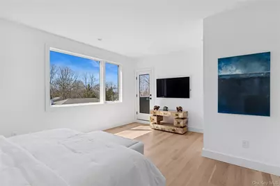 46 Terry Drive, Sag Harbor, NY 11963 - Photo 5