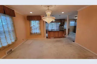 186-20 Troon Road, Jamaica, NY 11432 - Photo 5