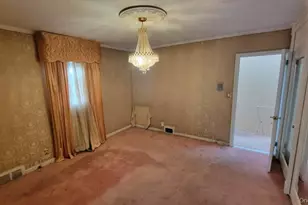 186-20 Troon Rd, Jamaica, NY 11432 - Photo 19