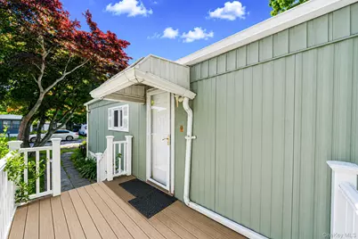 14 Buttercup Drive, Bohemia, NY 11716 - Photo 9