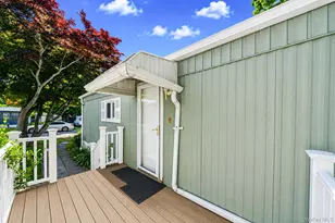 14 Buttercup Dr, Bohemia, NY 11716 - Photo 9