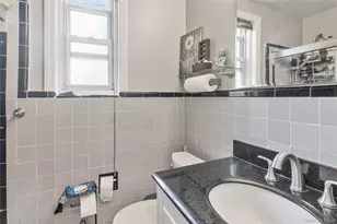 73-11 263rd St, Glen Oaks, NY 11004 - Photo 11