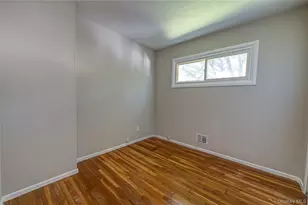 31 Pickwick Dr, Commack, NY 11725 - Photo 17