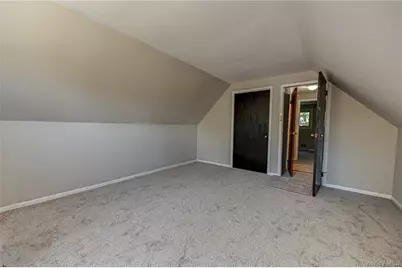 31 Pickwick Drive, Commack, NY 11725 - Photo 21