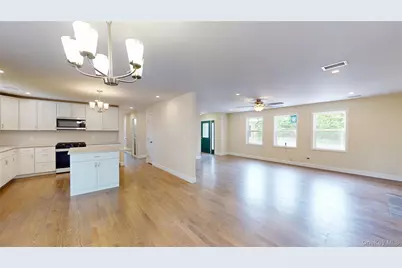 620 Homestead Avenue, Maybrook, NY 12543 - Photo 13