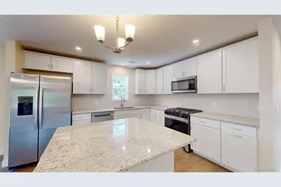620 Homestead Avenue, Maybrook, NY 12543 - Photo 11